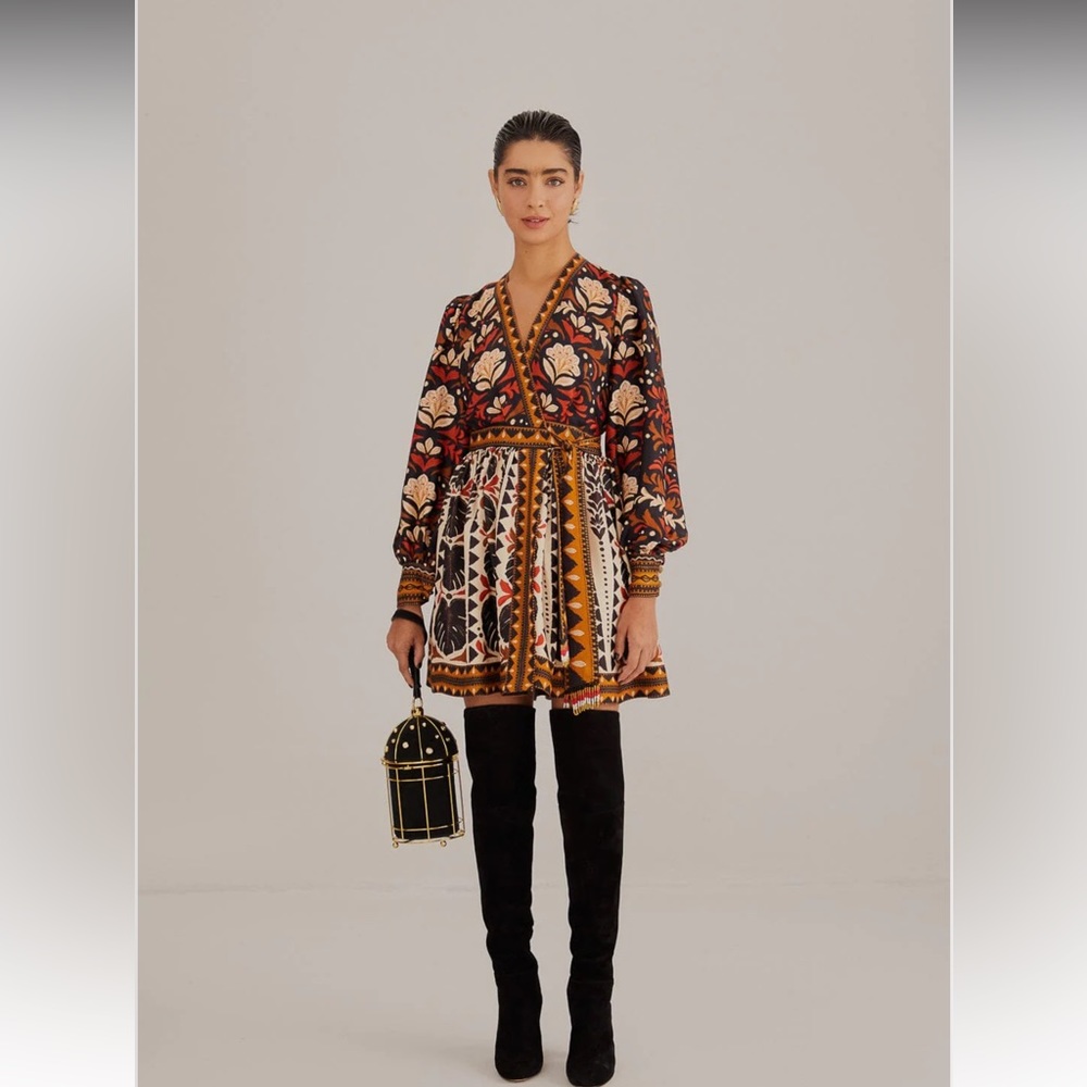 BNTW FARM RIO Multicolor Tapestry Garden V Neck Mini Dress SIZE L